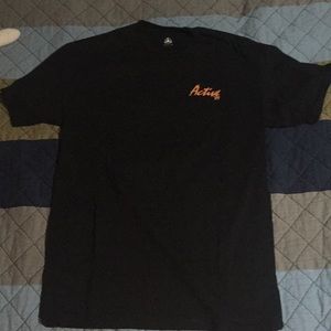 Active shirt with cool design